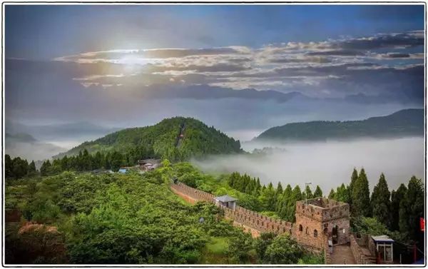 森林防火監(jiān)控衛(wèi)士國慶期間你干了些什么？讓林木蔥蘢 風景美如畫
